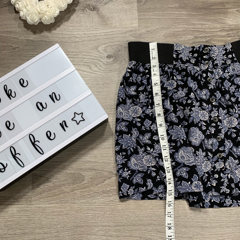 AEO women’s floral print skirt - Picture 2 of 6